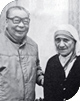 1985-1-16德蕾莎修女來台訪問，與蔣經國總統合影。